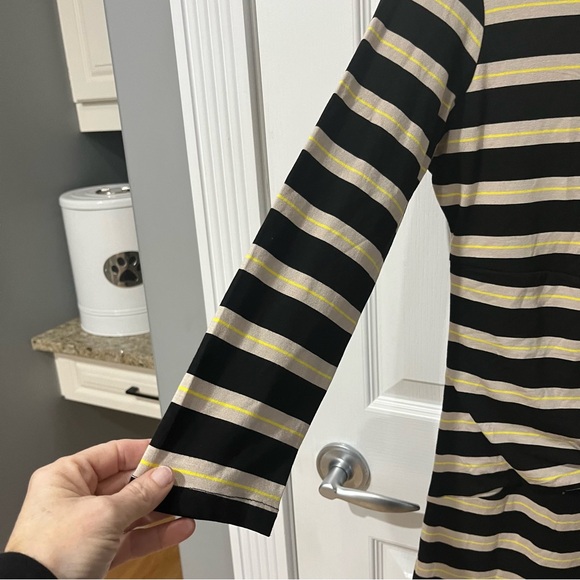Larry Levine dress 3/4 sleeve striped black and cream size small - Picture 9 of 10